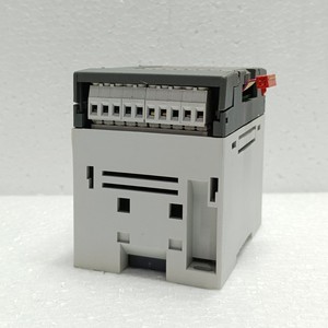 Módulo de Expansión XO16N1-D3.0, 16 Salidas de Transistor, 24VDC, Unidad de Extensión PLC Industrial 1SBP260105R1001 - Product Image 4