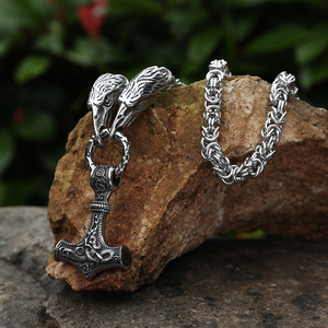 Thor Marteau collier à breloques Cadeau de Noël en acier inoxydable KingChain Loup Tête Mjolnir Marteau Collier Viking Bijoux pour hommes - Product Image 4