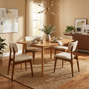 Mesa de Comedor de Madera Maciza de Estilo Moderno de Mediados de Siglo con Bordes Naturales y Patas Cónicas - Product Image 3