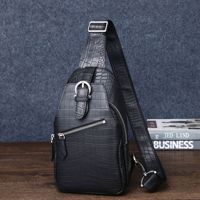 Tas dada pria motif buaya warna mist, tas dada multifungsi, tas selempang fashion outdoor untuk pria
