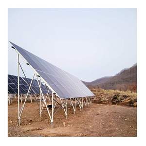 Support de montage solaire au sol en aluminium robuste, résistant aux vents et aux charges de neige, avec fondation en béton - Product Image 2