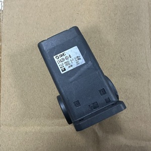 SVC LVA20-02-B วาล์วควบคุมลม 0.3-0.5MPa แรงดันไพล็อต อุปกรณ์ระบบอัตโนมัติทางอุตสาหกรรม - Product Image 1