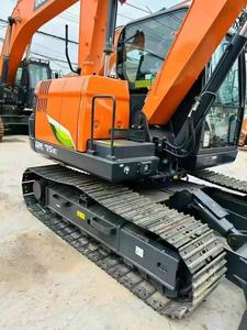 รถขุดล้อยี่ห้อ Develon รุ่น DX75E มือสอง ชั่วโมงการทำงานต่ำ Develon DX75E มีจำหน่ายในสต็อก รถขุดล้อขนาด 7.5 ตัน - Product Image 2