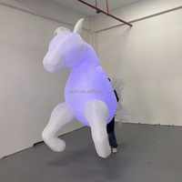 Costume gonflable géant de cheval blanc pour défilé et spectacle