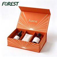 Boîte cadeau magnétique personnalisée Forest Packing avec 3 compartiments, estampage à chaud doré pour les ensembles d'huiles essentielles et de soins de la peau