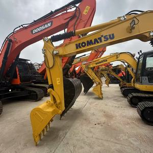 Excavadora Usada Japonesa KOMATSU PC70, Excavadora de Orugas de 7 Toneladas de Segunda Mano con Componentes Principales: Motor y Bomba para Excavación - Product Image 2