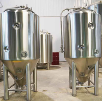 Réservoir de filtration en acier inoxydable avec charbon actif et sable de quartz, pompe à pression et PLC pour le prétraitement du lait