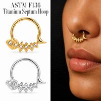 Anneau clicker segmenté en titane ASTM F136 avec zircon motif dents de requin, bijou de nez pour piercing de septum, vente en gros
