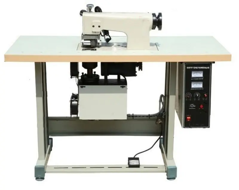 Ultrasonic Industrial Computer Pattern Embroidery Sewing Machine Price for Non Woven Cloth In Stock