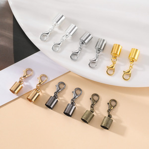 Accesorios de joyería DIY: Cierre de mosquetón con contrapeso, conjunto de colgantes de un solo cabezal tipo cubo, varios tamaños, de aleación de cobre chapada - Product Image 1