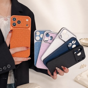 Gestikte schokbestendige iPhone hoes op maat - Product Image 3
