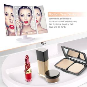 Miroir de maquillage grossissant à LED, miroir triple pliable éclairé, miroirs cosmétiques avec lumière - Product Image 2