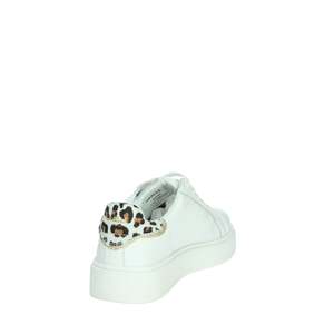 รองเท้าผ้าใบเด็กผู้หญิง Gaelle Paris ลายเสือดาวสีขาว สไตล์แพลตฟอร์ม - Product Image 3
