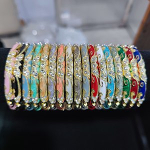 Bracelets empilables HZ64 style chinois, émail fin 6 mm, motif tourbillon incrusté de zircon, pour femmes, bijoux vintage, vente en gros - Product Image 2