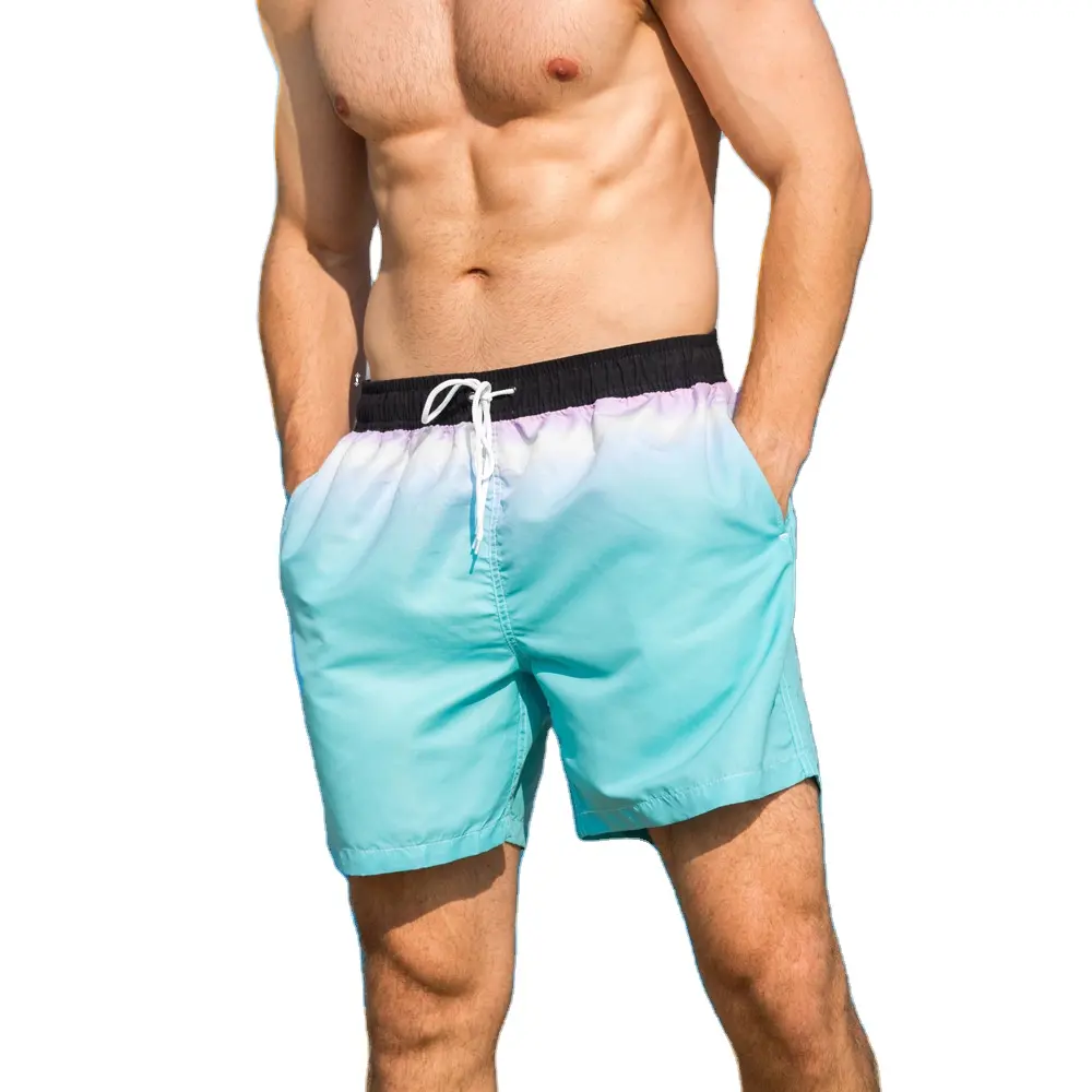 I 2024 nuovi camion da bagno da uomo pantaloncini da spiaggia sportivi Casual pantaloncini alla moda a angolo piatto