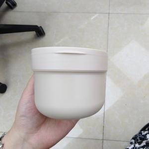 Masque <span class=keywords><strong>pour</strong></span> les yeux en plastique <span class=keywords><strong>pour</strong></span> le soin des cheveux Pot en coton démaquillant avec cuillère <span class=keywords><strong>Pince</strong></span> à cheveux Couleur beige personnalisée Pot cosmétique à capuchon supérieur - Product Image 3