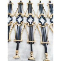 Rampe d'escalier en spirale moderne de luxe en or et noir, balustre en aluminium pour balcon de villa
