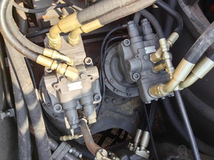 Sweden 48Ton รถตักตีนตะขาบ EC480รถมือสอง | รถขุดตีนตะขาบหนักที่ใช้ในงานหนัก - Product Image 6