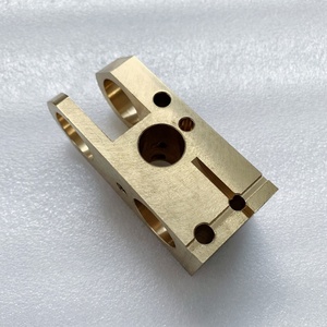 MA Haute Qualité 66.072.202 Bloc de guidage latéral / de maintien DS pour pièces de rechange de presse offset Heidelberg SM102 - Product Image 1