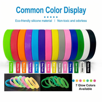 Bracelets en silicone et nylon imperméables personnalisés en gros avec logo, taille et couleur sur mesure pour activités promotionnelles