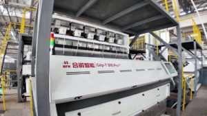 Copos de PET Reciclado Transparentes Blancos de Grado Hot Melt para Hilado de Fibra, Extrusión y Aplicaciones de Grado Alimenticio - Product Image 6