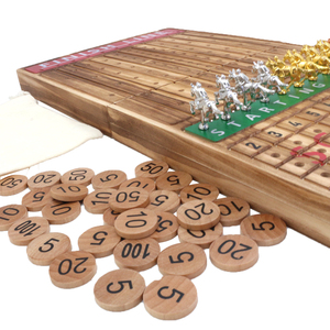 Jeu <span class=keywords><strong>de</strong></span> société <span class=keywords><strong>de</strong></span> course <span class=keywords><strong>de</strong></span> chevaux <span class=keywords><strong>en</strong></span> ligne d'arrivée <span class=keywords><strong>en</strong></span> <span class=keywords><strong>bois</strong></span> équipé <span class=keywords><strong>de</strong></span> 11 <span class=keywords><strong>échiquier</strong></span> adulte <span class=keywords><strong>de</strong></span> chevaux artisanaux <span class=keywords><strong>en</strong></span> métal <span class=keywords><strong>de</strong></span> <span class=keywords><strong>luxe</strong></span> - Product Image 4