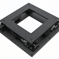 Plataforma Motorizada de Alineación de 3 Ejes UVW |   Corrección de X, Y y Theta |   Precisión Submicrométrica |   Alineación de semiconductores OLED |   OEM