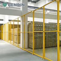 Barrière de sécurité pour atelier, grillage soudé galvanisé et thermolaqué, protection des machines pour équipements industriels