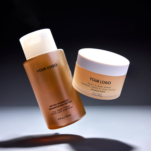 <span class=keywords><strong>Shampoo</strong></span> Purificante ed Esfoliante alle Erbe Personalizzato, Idratante e Volumizzante <span class=keywords><strong>per</strong></span> Purificazione Intensiva dei Capelli e Detox del <span class=keywords><strong>Cuoio</strong></span> <span class=keywords><strong>Capelluto</strong></span> - Product Image 1