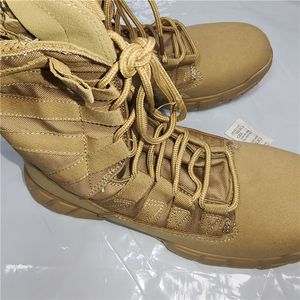 Botas Tácticas Ligeras para Deportes al Aire Libre TSB01 en Verde Oliva, Amarillo Crema y Beige con Cierre Lateral para Selva y Bosque, Venta al Por Mayor - Product Image 5