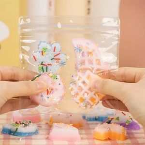 Jouet anti-stress en TPR en forme de dessert simulé, couleur personnalisable, pour les enfants de 5 ans et plus, idéal comme cadeau - Product Image 4