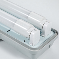 Étanche T8 Tube LED Batten Fixture High Lumen LED Linear Double Tubes Light Vapor Tight Batten Light