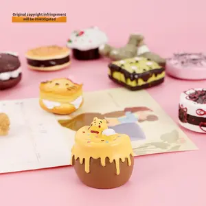 ของตกแต่งบ้านรูปขนมเค้ก 3 มิติ สไตล์โมเดิร์น ทำจากเรซิ่น เป็นมิตรกับสิ่งแวดล้อม น่ารัก ใช้ตกแต่งตู้เย็นหรือบ้าน รูปทรงอาหารจำลอง - Product Image 1