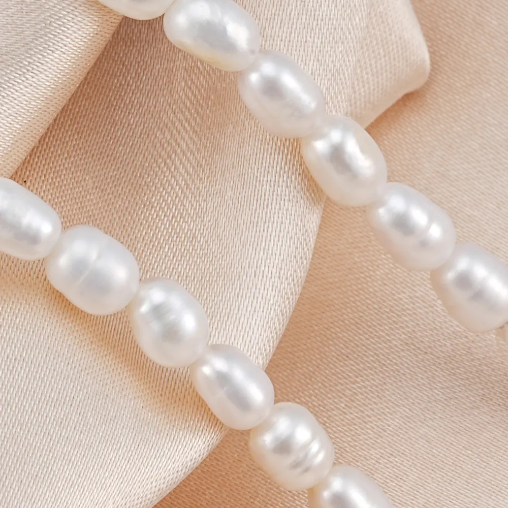 French Baroque Freshwater Pearl Stitching Contrast Color Crystal Stone Frigid Simple Necklace Titanium Steel Clavicle Chain