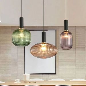 Lustre en verre créatif avec pampilles en aluminium doré et LED pour la décoration de la maison, style nordique - Product Image 3