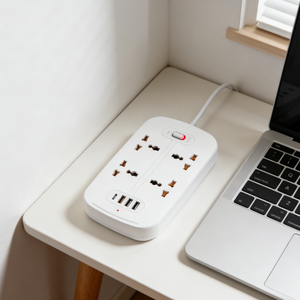 Multiprise <span class=keywords><strong>électrique</strong></span> multifonctionnelle à 6 prises avec USB et Type-C, norme britannique, noire - Product Image 1