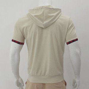 OEM ODM en stock Logo imprimé décontracté à capuche pour hommes, T-shirt sportif à manches courtes pour hommes, haut gaufré urbain à la mode - Product Image 6