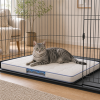 Gepolsterte Silikon-Katzengehege-Matte mit kühlendem, weichem Obermaterial, blauen Einfassungen und sichtbarer Schichtanzeige für ruhige Katzenruhebereiche