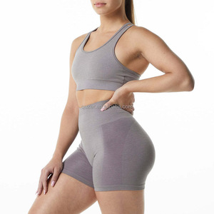 Vente en gros, ensemble complet d'équipement de yoga pour entraînement, soutien-gorge et short avec logo personnalisé, ensemble de yoga pour femmes - Product Image 5
