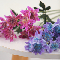 Fleurs artificielles en latex effet naturel, pissenlits et astrântias, pour la décoration de Noël, de la maison, des remises de diplômes, des jardins, des fêtes et des mariages.