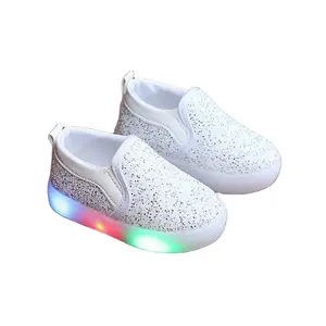 Jingyuan Hot Sale Nieuwe Mode Peuter Maat 21-30 Kinderen Casual Schoenen Kids Boy Girl Led Light Shine Sneakers Schoenen