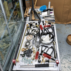 Piezas de vehículo eléctrico de cuatro ruedas HANBON caseras DIY, Kit de dirección de suspensión trasera delantera de <span class=keywords><strong>Kart</strong></span> modificado, acero de freno de uno a tres - Product Image 2