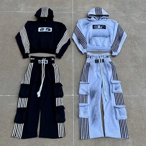 Sudaderas con capucha bordadas de alta calidad personalizadas Sudaderas con capucha y pantalones de chándal en blanco Pantalones cargo de algodón Conjunto de pantalones de chándal y Sudadera con capucha de felpa francesa - Product Image 1