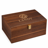 Boîte en bois avec couvercle à charnières, élégante boîte à souvenirs en bois d'acacia avec fermoir métallique fiable pour boutique professionnelle