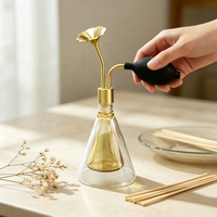 Flacon d'exposition robuste en laiton pour l'aromathérapie, la dégustation de spiritueux et l'échantillonnage d'huiles essentielles lors d'événements