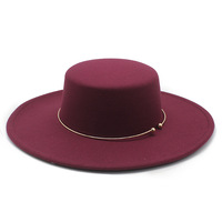 Nouveauté Chapeau Fedora unisexe à large bord en feutre avec accent minimaliste en cercle doré Prêt pour le travail et les activités de plein air