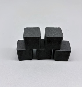Charbons de coco noirs de qualité supérieure EAGLE NEST en forme de cube pour chicha, faible teneur en cendres, longue durée de combustion - Product Image 3