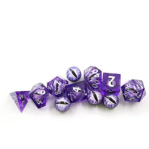 Alta calidad personalizada 7 piezas transparente borde afilado poliédrico púrpura dragón globo ocular juego de dados para juego de mesa RPG DND