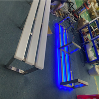 Banc de jardin extérieur moderne en plastique PE éclairé par LED avec 16 couleurs changeantes, résistant à l'eau, usage commercial