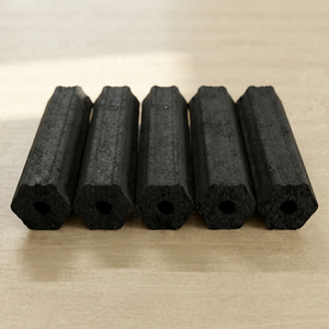 Briquetas de Carbón de Cáscara de Coco OEM, Forma Hexagonal, Marca Privada, Proveedor de Carbón para Barbacoa - Product Image 1